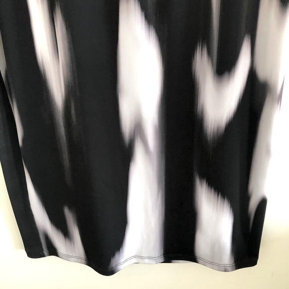WAYNE By WAYNE COOPER Size 10 Black/White Marble Stretch Straight Pencil Skirt - Picture 8 of 11